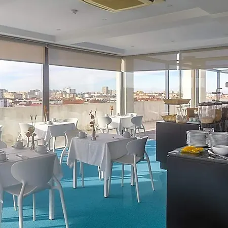 ホテル Torre Mar 3*